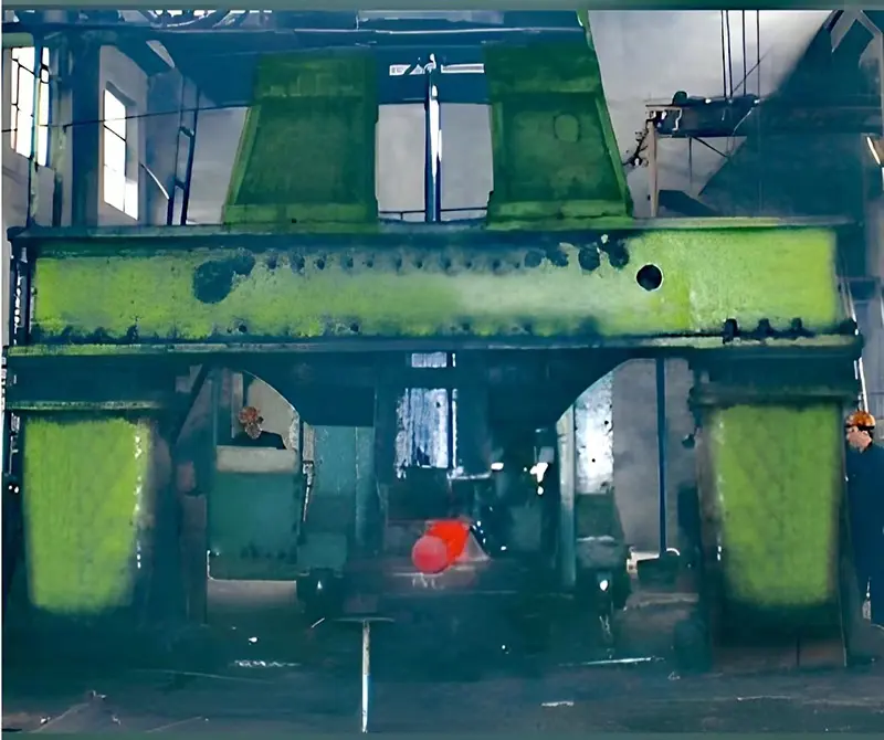 Martillo de forja electrohidráulico 5T 5T Electro hydraulic forging hammer